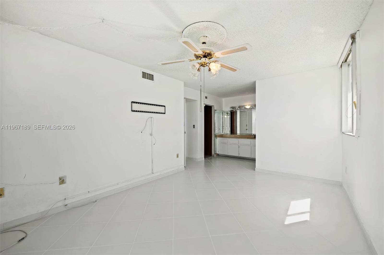 Byron Marina Condo · #303 in Miami Beach - Photo 13