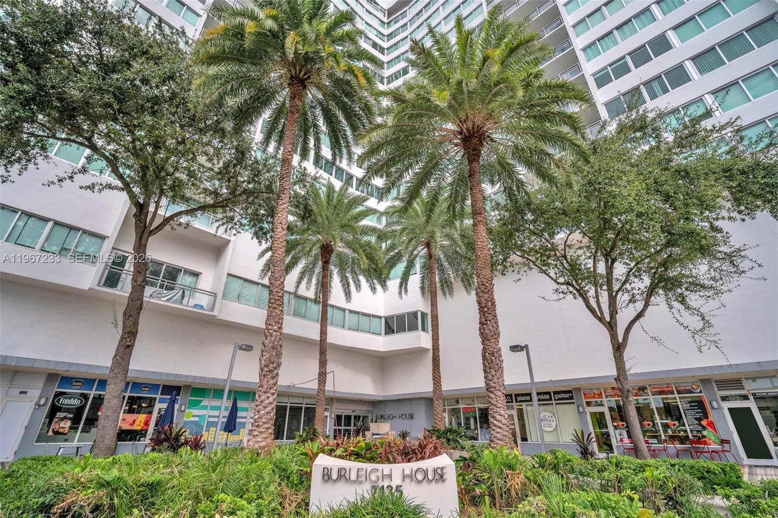 Burleigh House Condominiu · #736 in Miami Beach - Photo 27