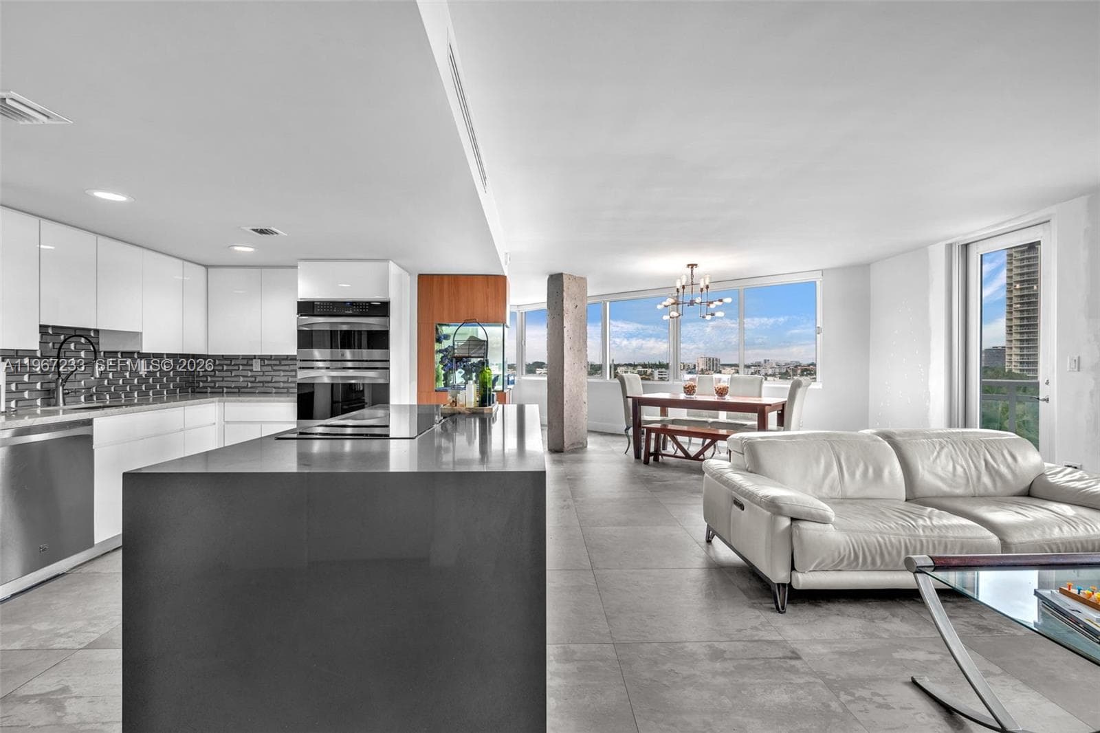 Burleigh House Condominiu · #736 in Miami Beach - Photo 2
