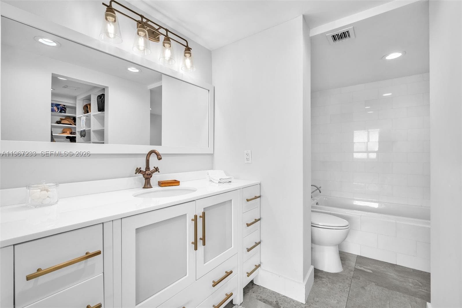 Burleigh House Condominiu · #736 in Miami Beach - Photo 18