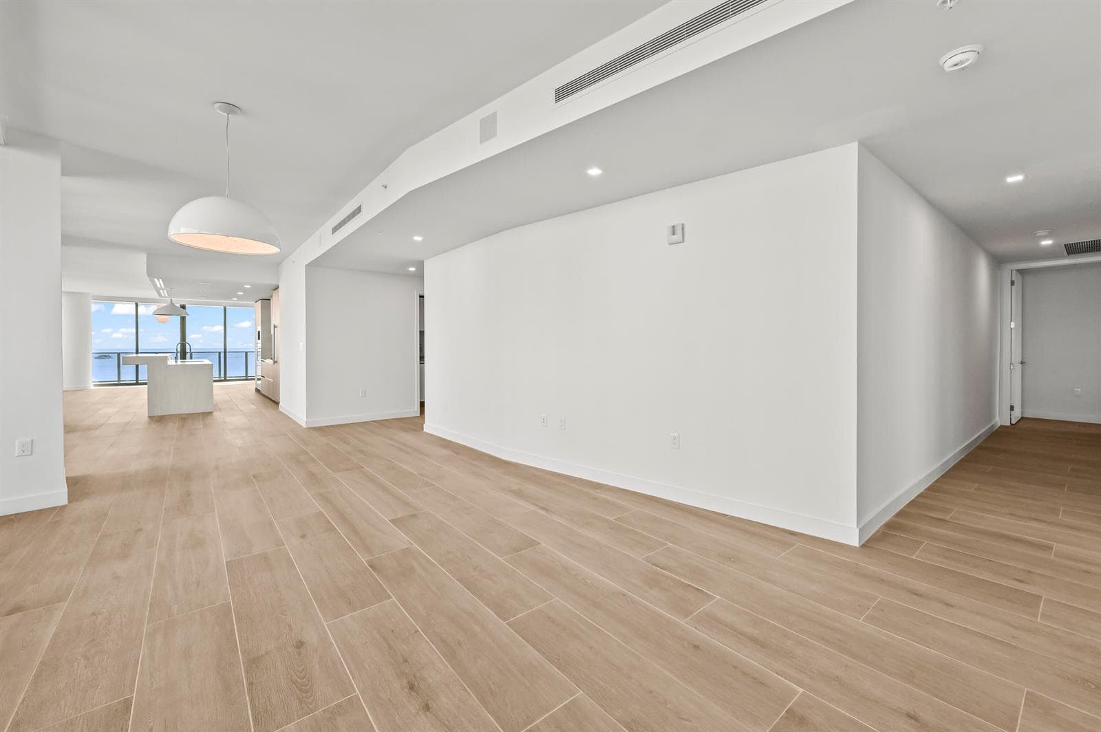 04 Dining room 02