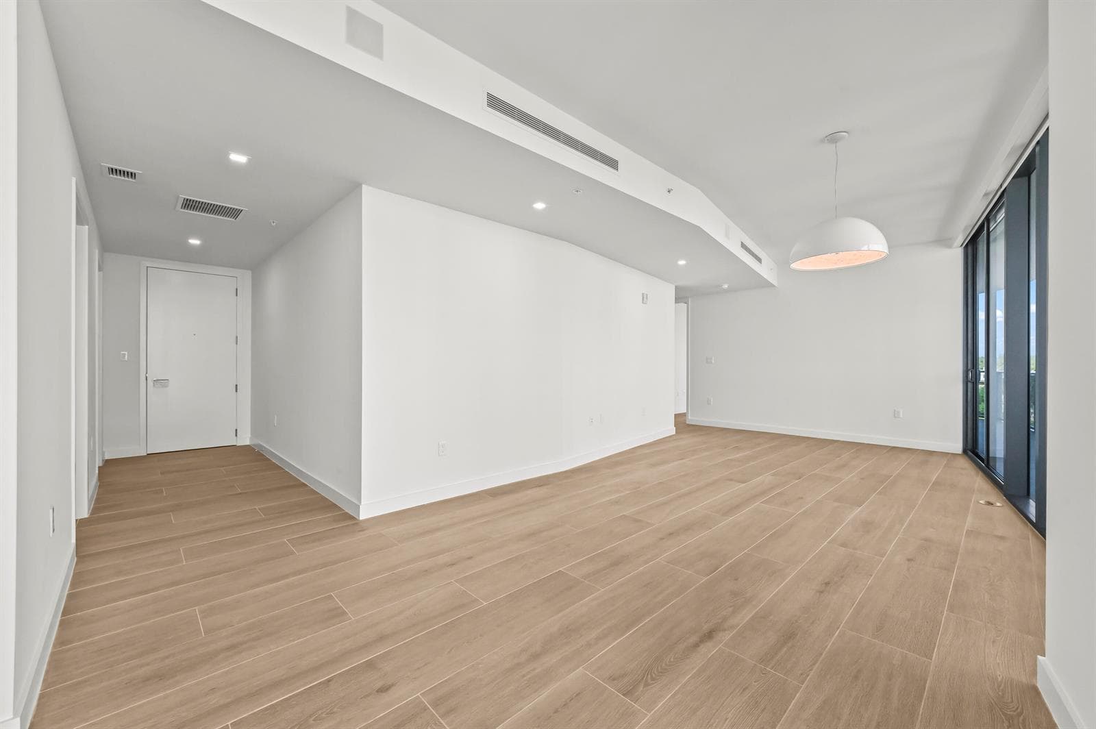 03 Dining room 01