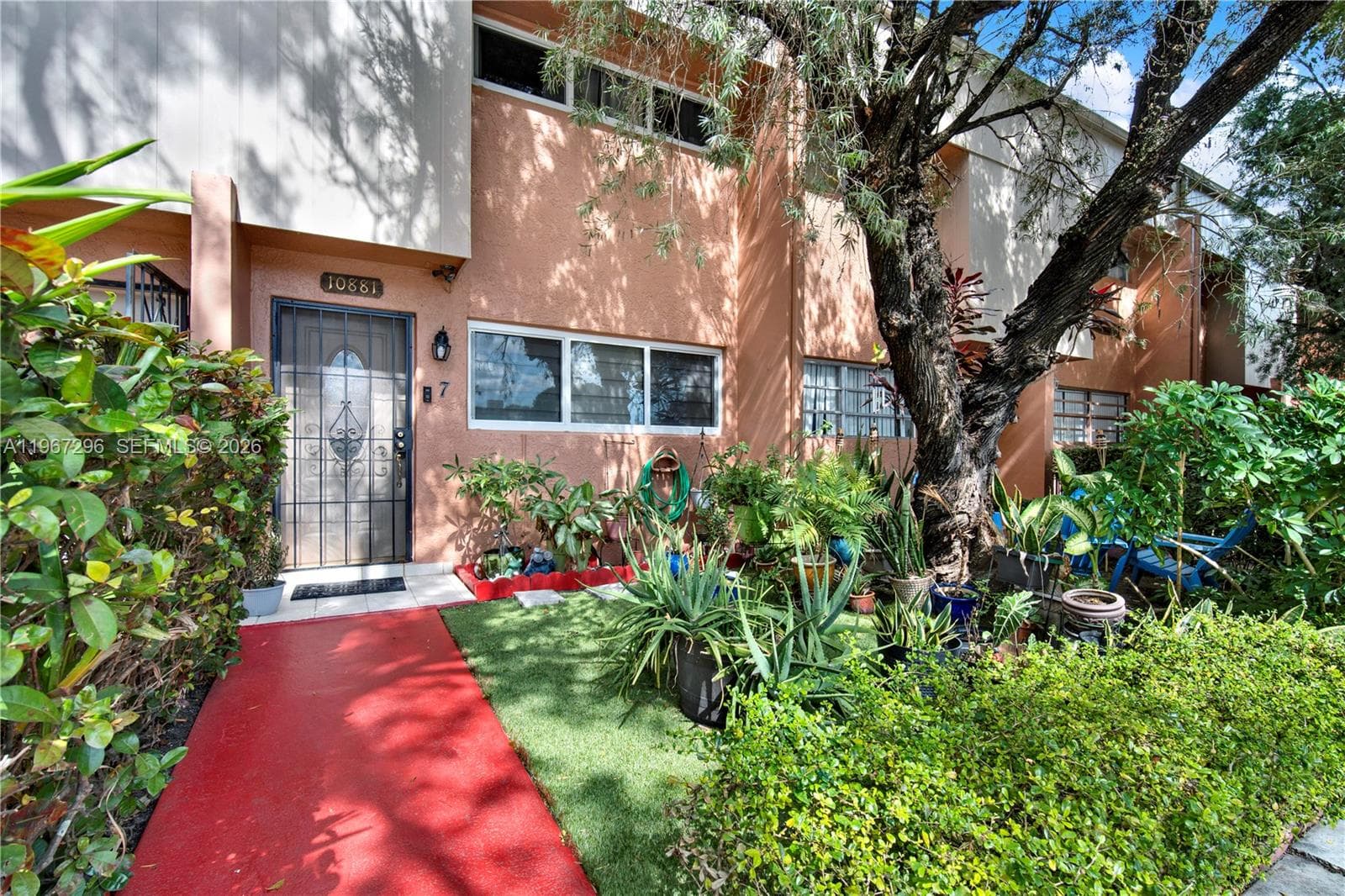 10881 SW 6th St #7 photo 2