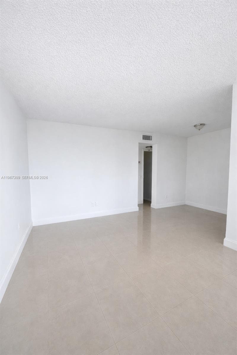 NORTH BAY VILLAS CONDO · #407 in North Bay Village - Photo 8
