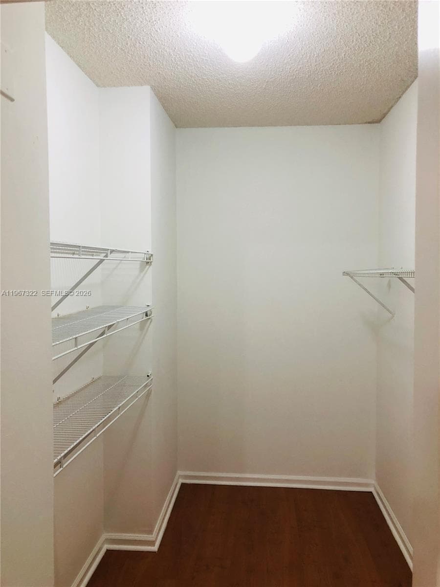 Porto Bellagio · #3603 in Sunny Isles Beach - Photo 16