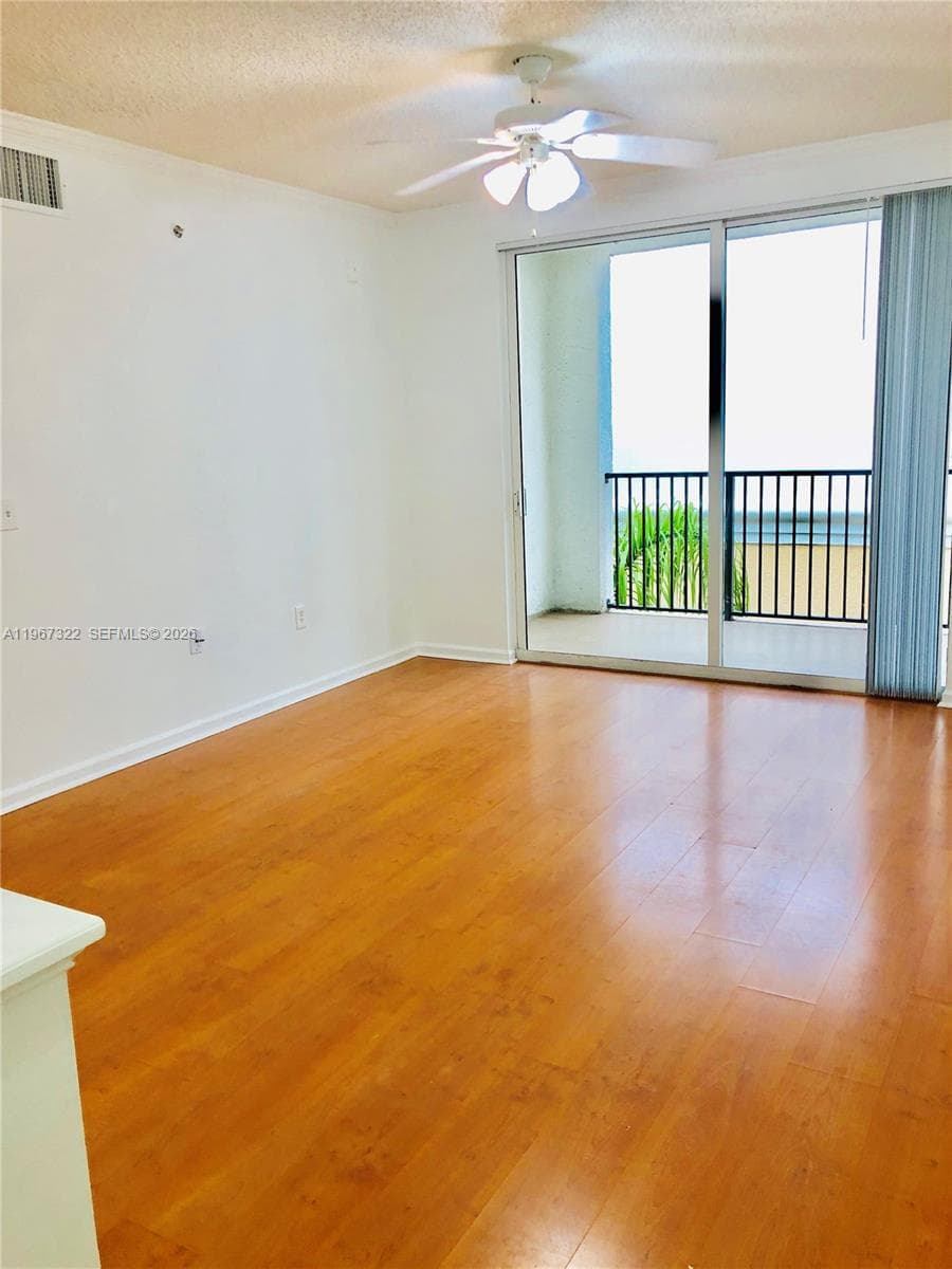 Porto Bellagio · #3603 in Sunny Isles Beach - Photo 14