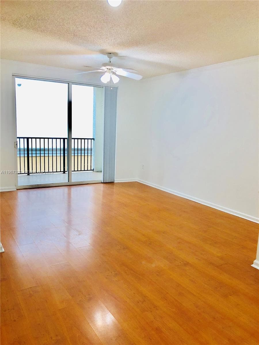 Porto Bellagio · #3603 in Sunny Isles Beach - Photo 15