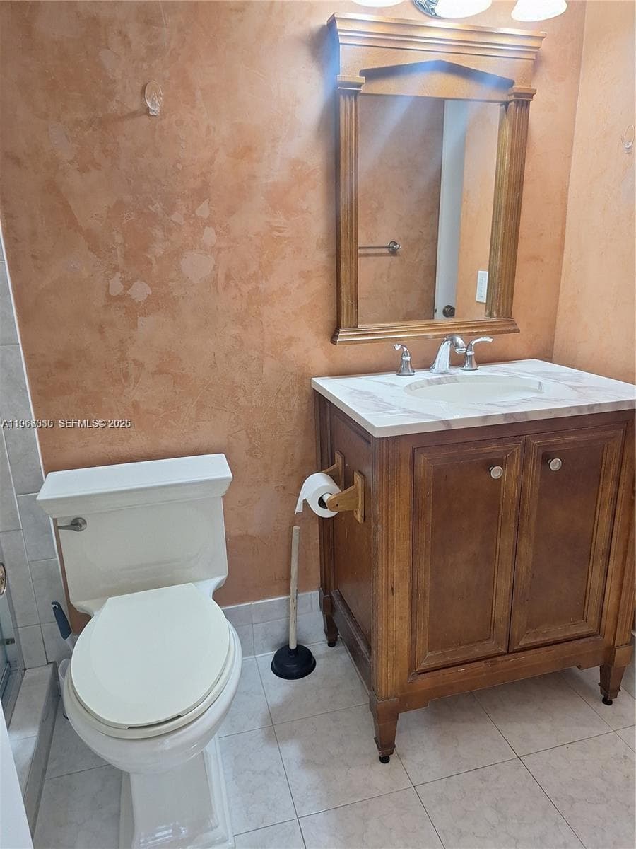 THE ISLES CONDO · #205 in Sunny Isles Beach - Photo 8
