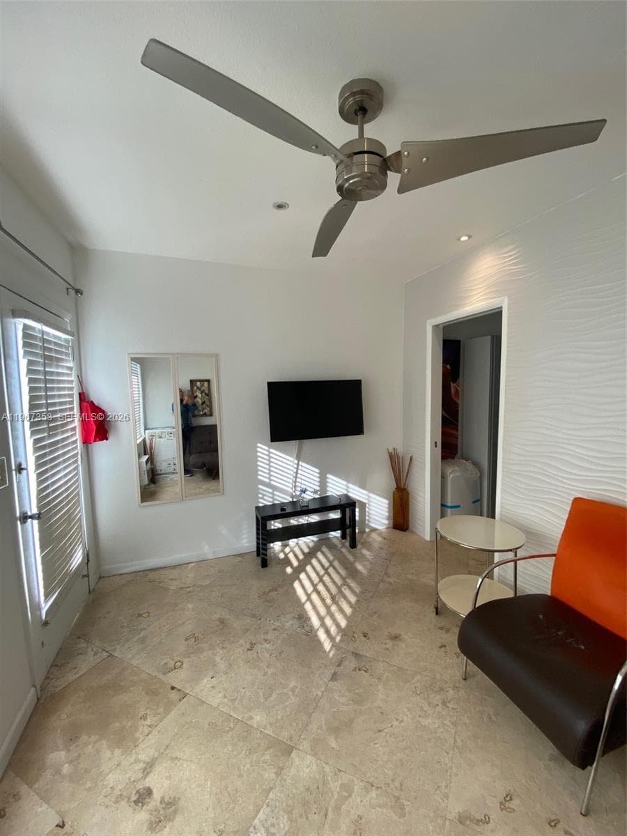 Eight Palms Condo · #203 in Miami Beach - Photo 3
