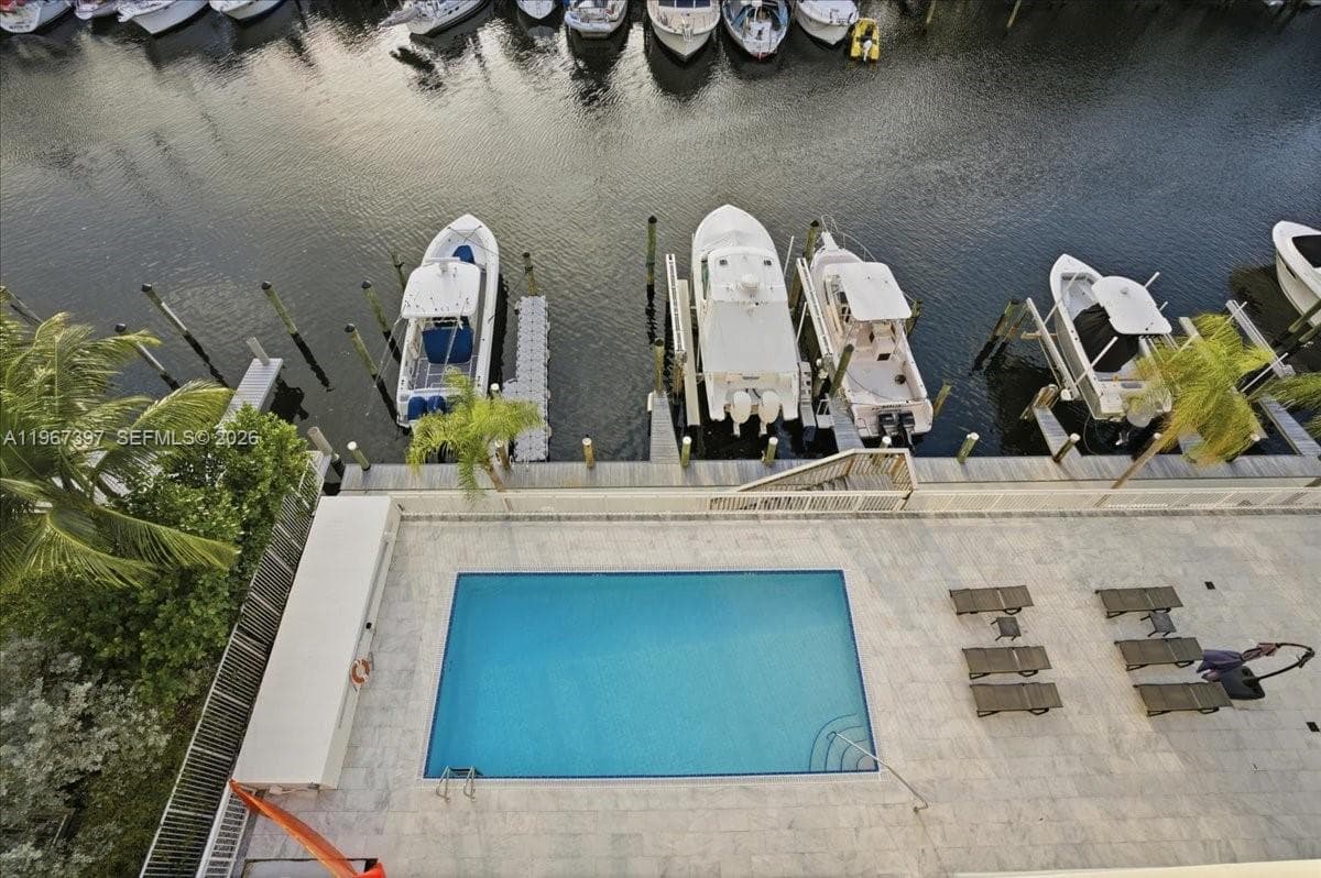 VENICE ISLE TOWER CONDO · #701 in Fort Lauderdale - Photo 24