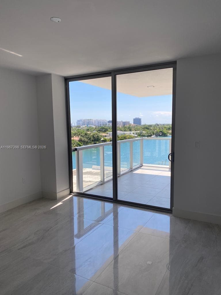 BAY HARBOUR ISLAND · #605 in Bay Harbor Islands - Photo 3