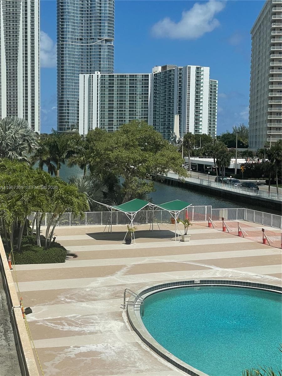 COASTAL TOWERS CONDO · #1626 in Sunny Isles Beach - Photo 9