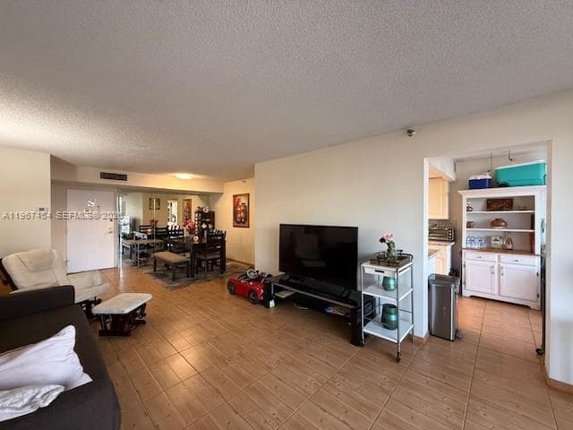 WINSTON TOWERS 700 CONDO · #811 in Sunny Isles Beach - Photo 10