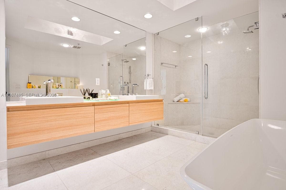 MARINA PALMS RESIDENCES N · #305 in North Miami Beach - Photo 22