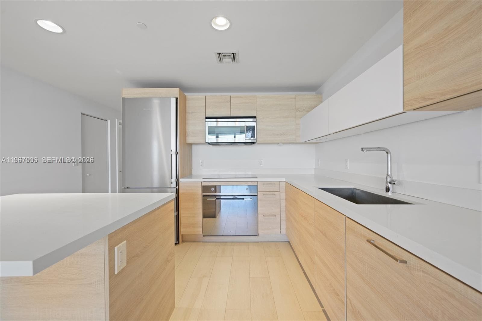 THE HARBOUR SOUTH CONDO · #3020 in North Miami Beach - Photo 10