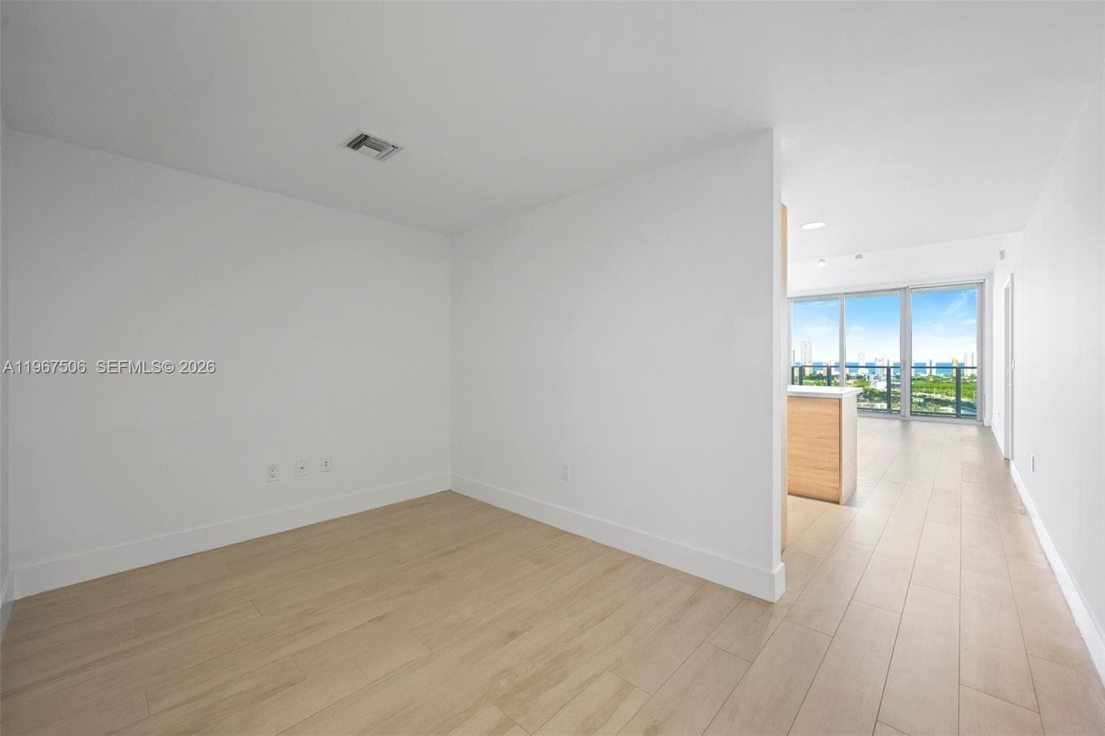 THE HARBOUR SOUTH CONDO · #3020 in North Miami Beach - Photo 11