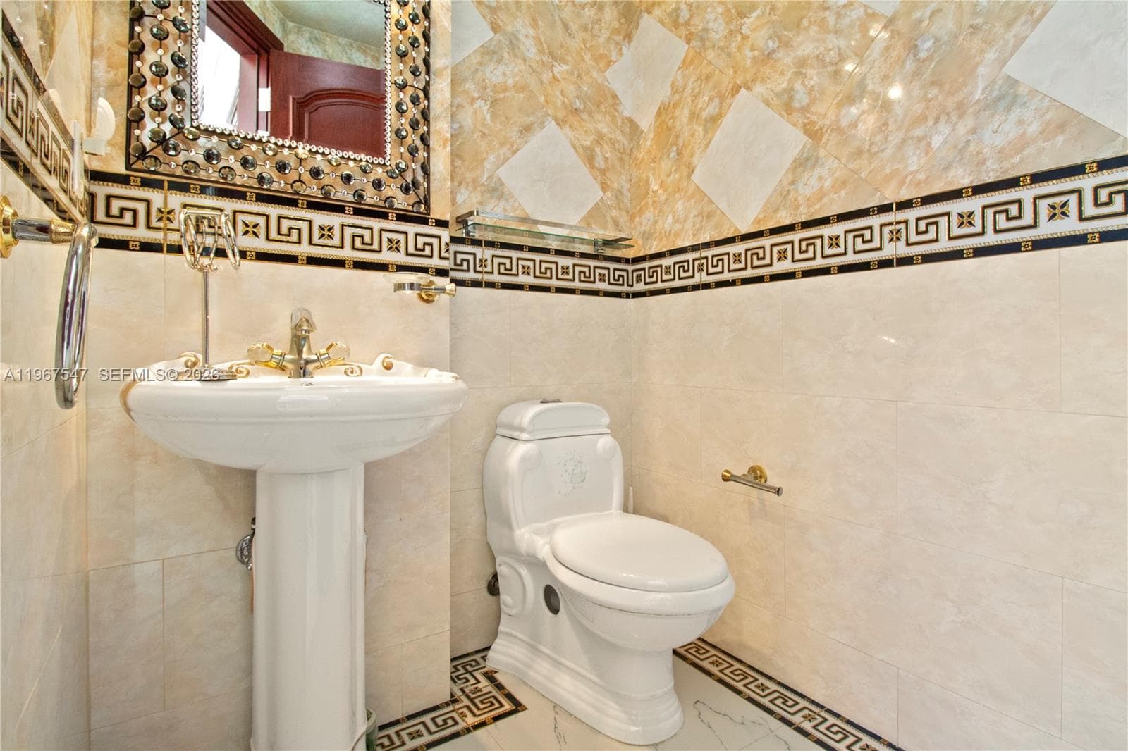 Sea Pearl Condo · #3 in Hollywood - Photo 18