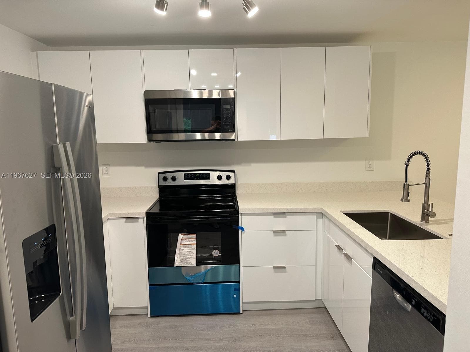 PALM GARDENS CONDO · #510 in Miami - Photo 4