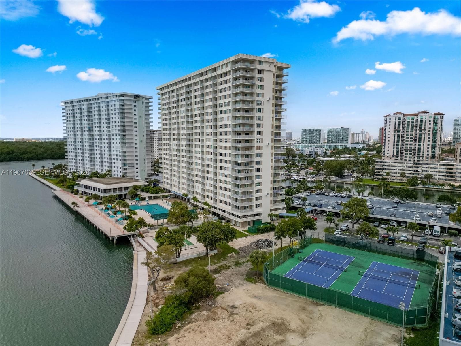 ARLEN HOUSE CONDO · #1910 in Sunny Isles Beach - Photo 46