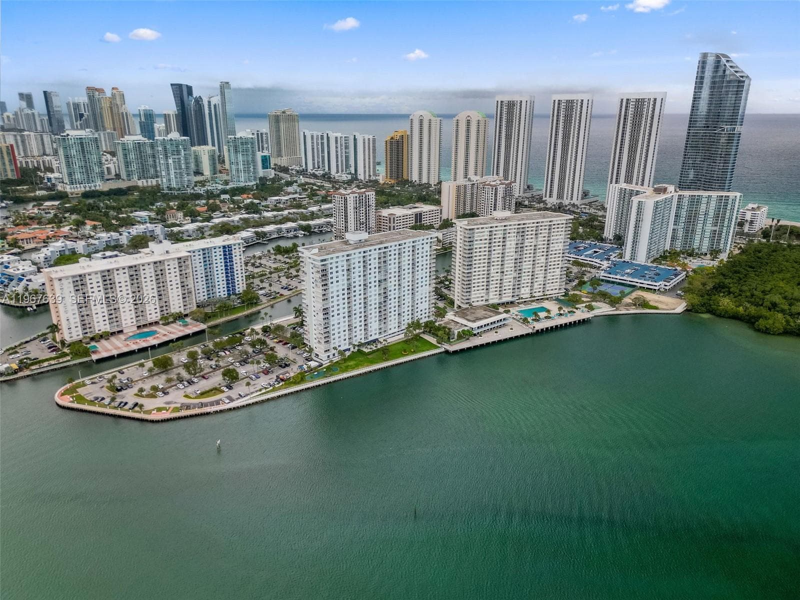 ARLEN HOUSE CONDO · #1910 in Sunny Isles Beach - Photo 53