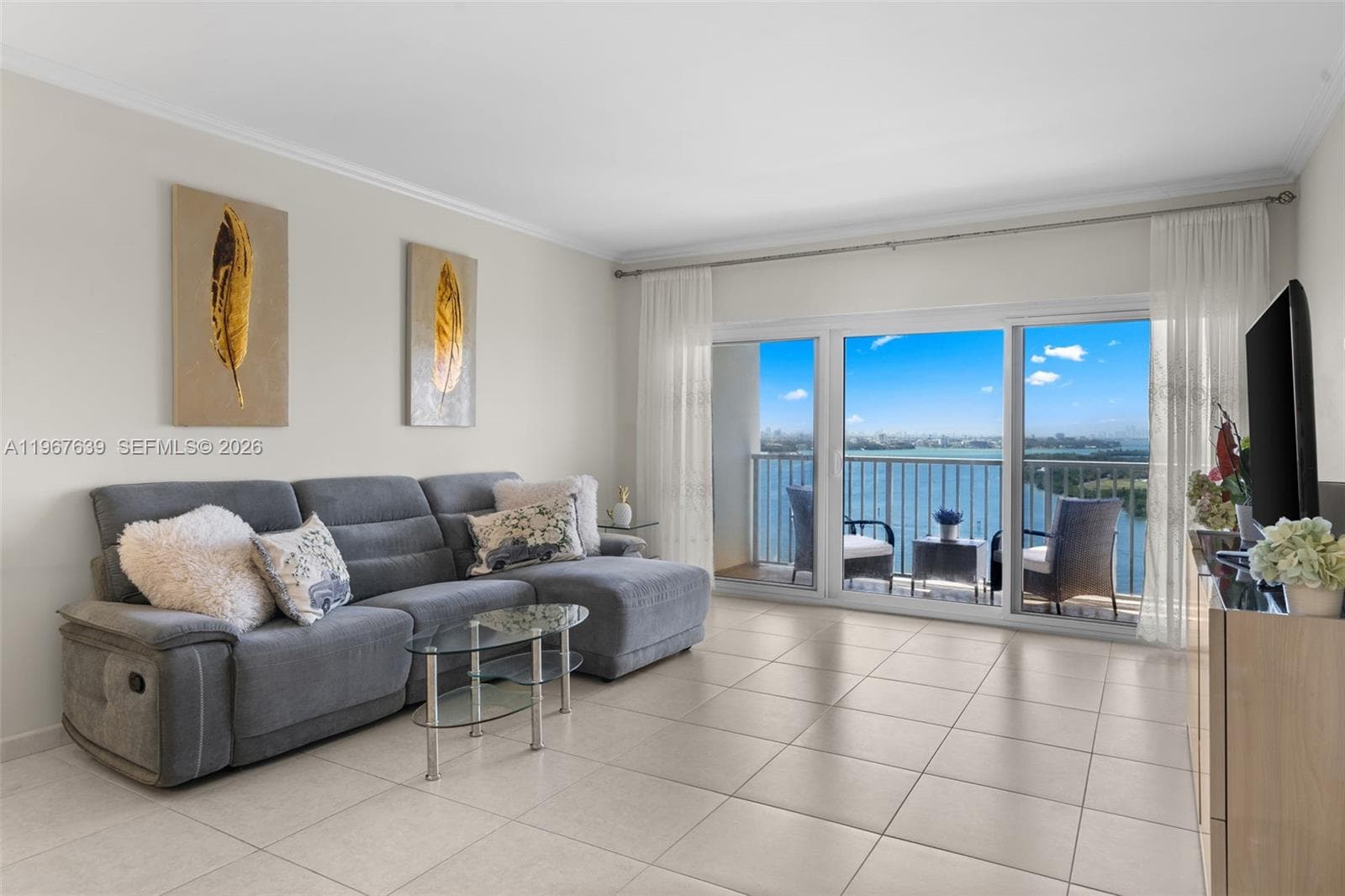ARLEN HOUSE CONDO · #1910 in Sunny Isles Beach - Photo 10