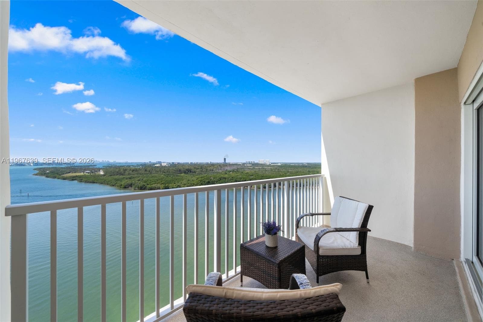 ARLEN HOUSE CONDO · #1910 in Sunny Isles Beach - Photo 14