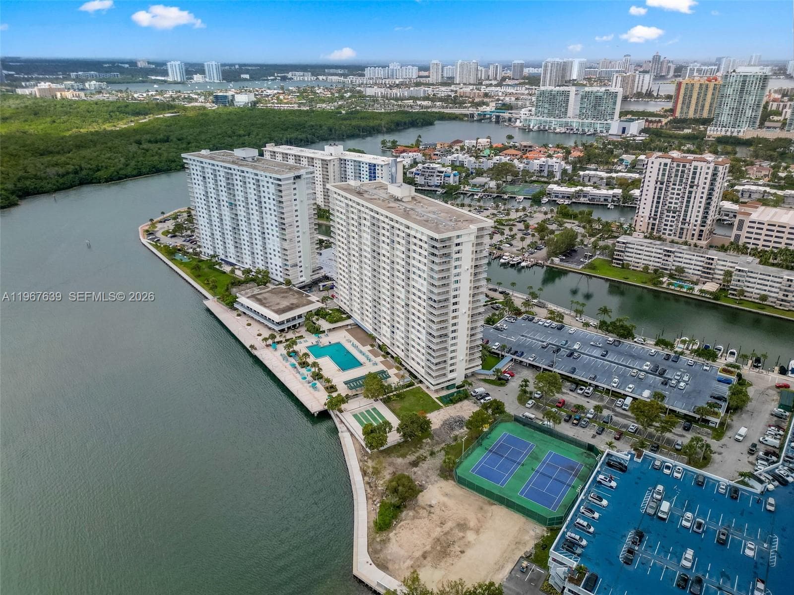 ARLEN HOUSE CONDO · #1910 in Sunny Isles Beach - Photo 51