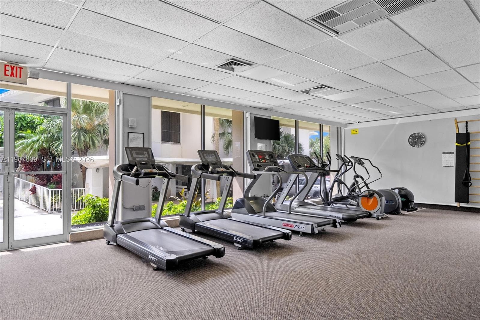 ARLEN HOUSE CONDO · #1910 in Sunny Isles Beach - Photo 31