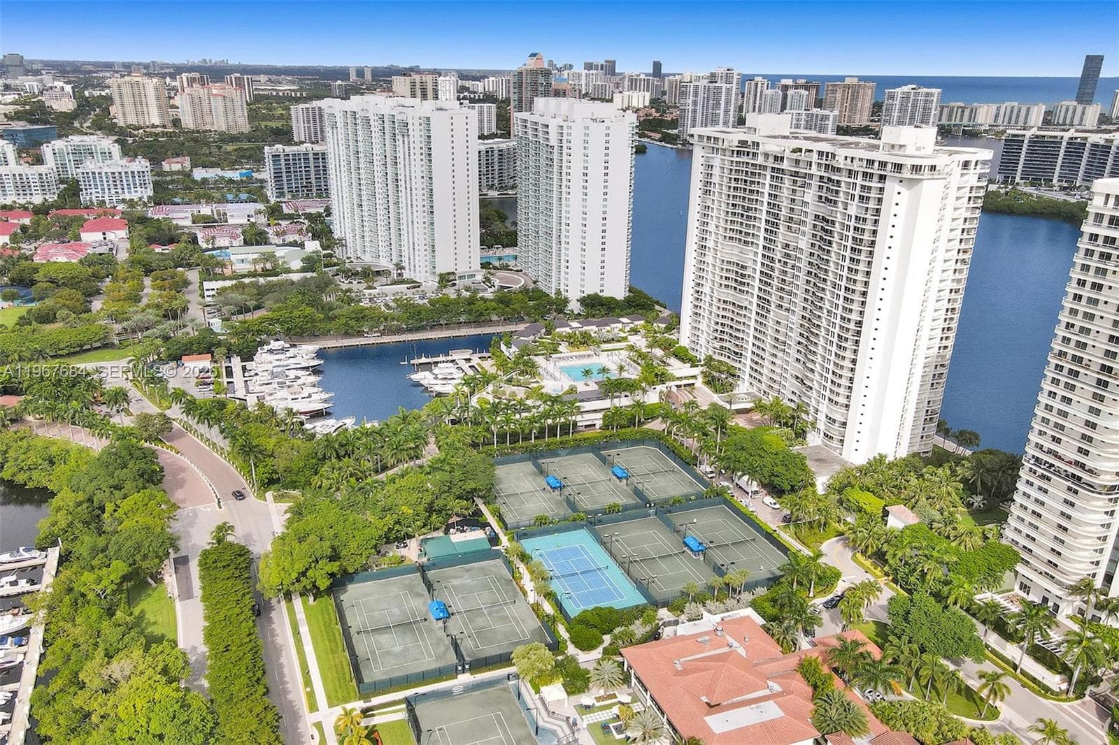 Villa Marina · #2404 in Aventura - Photo 68