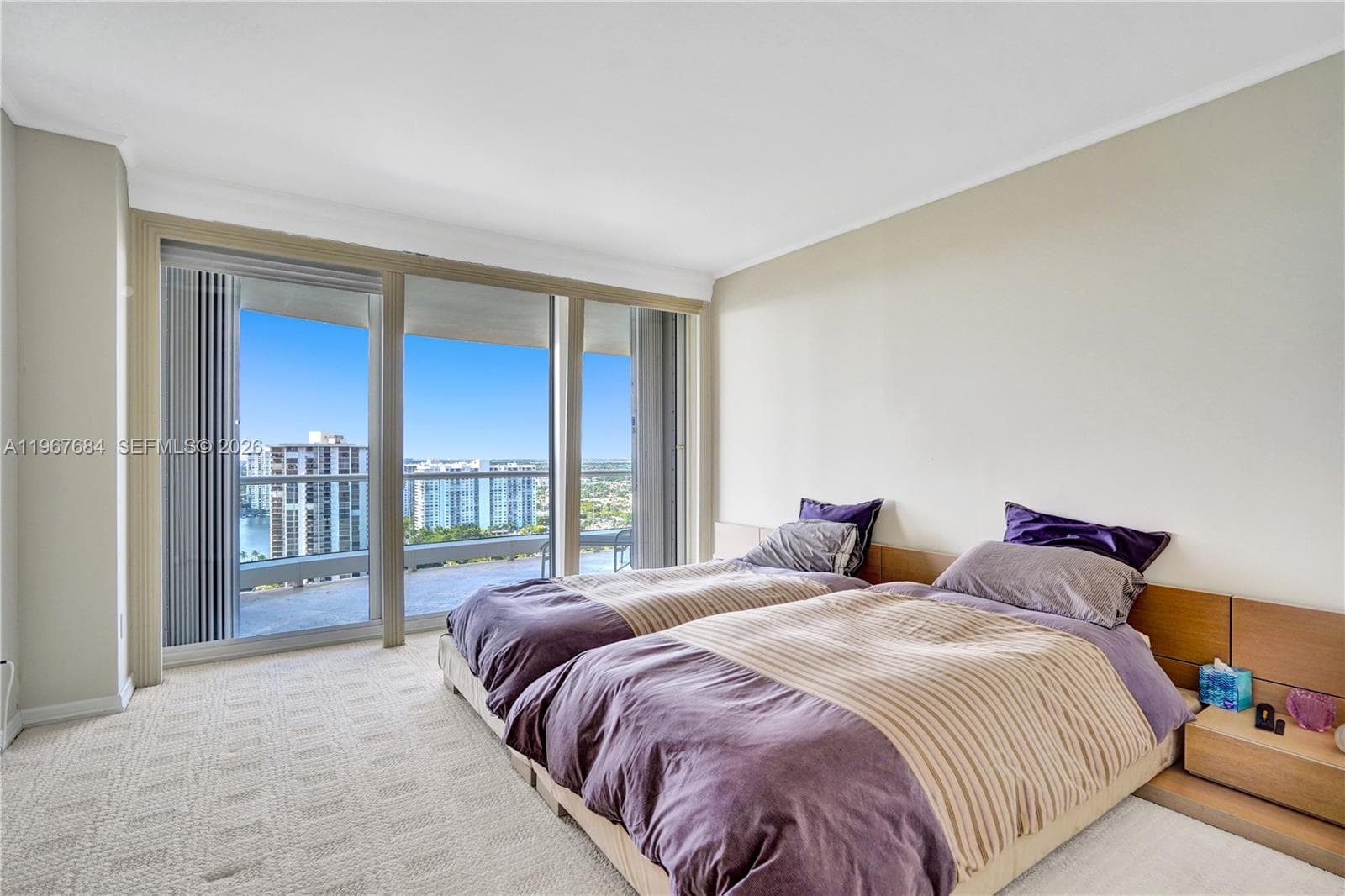 Second bedroom.
