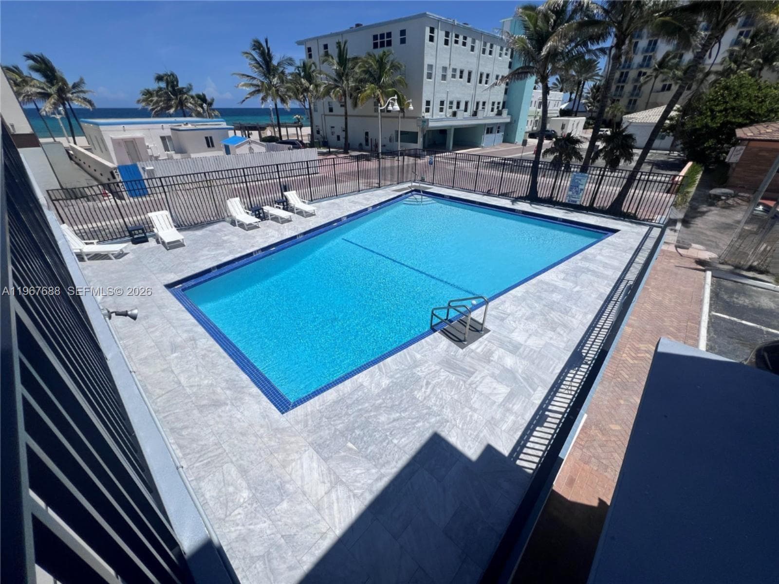 BEACHE TERRACE RESORT · #B202 in Hollywood - Photo 39