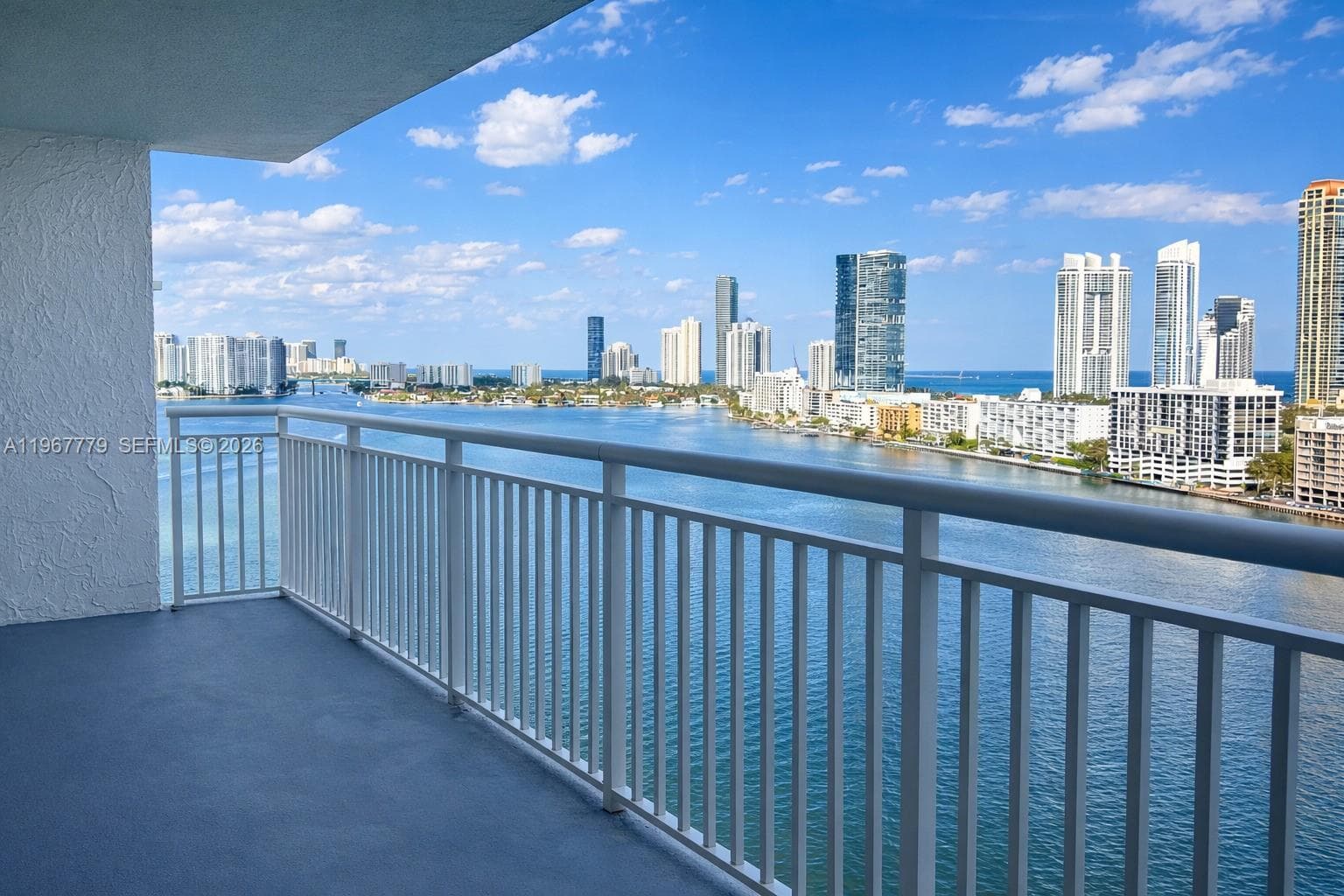 WINSTON TOWERS 500 CONDO · #1917 in Sunny Isles Beach - Photo 3