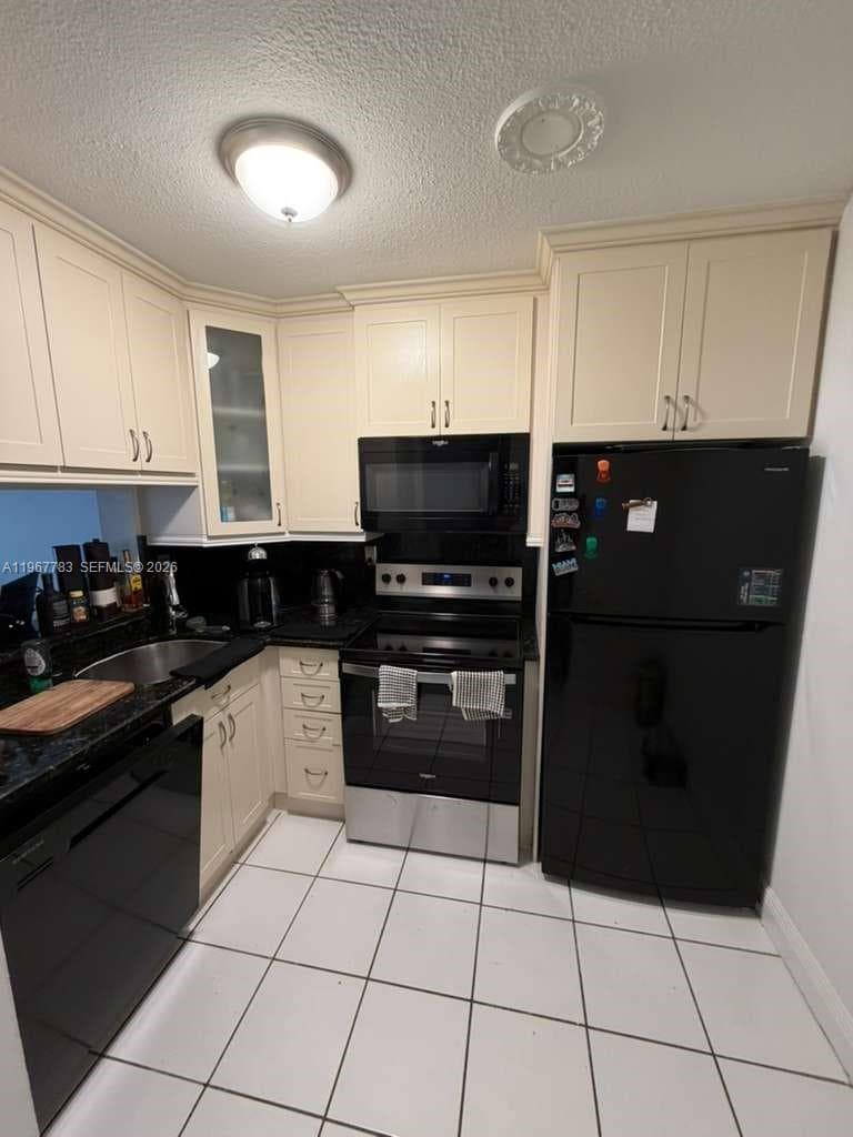 MONTECARLO CONDO · #B-614 in Miami - Photo 1