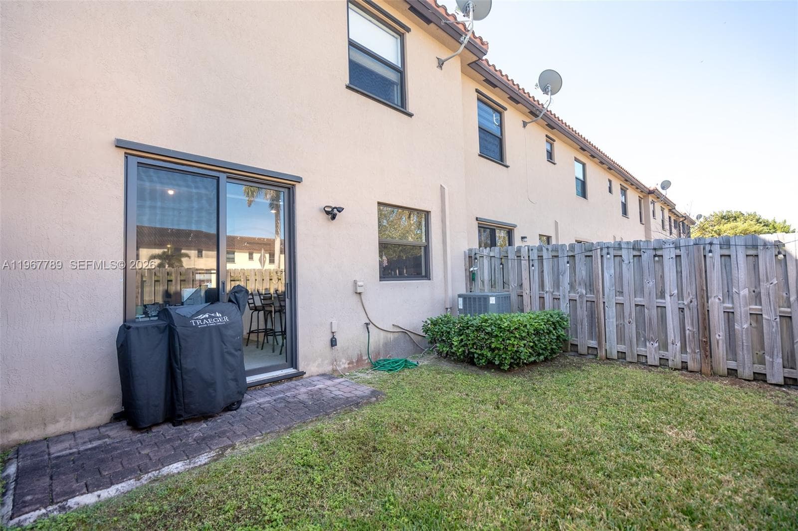 11453 SW 251st St photo 36