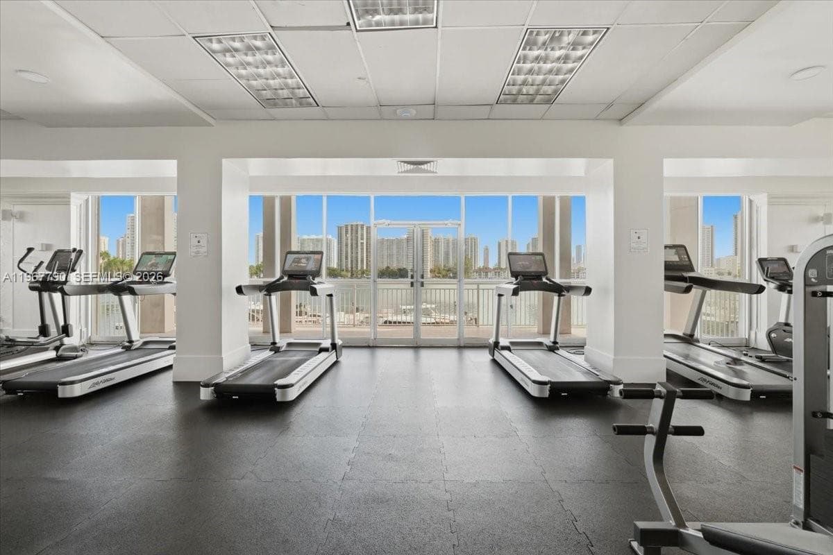 DEL PRADO · #1701 in Aventura - Photo 18