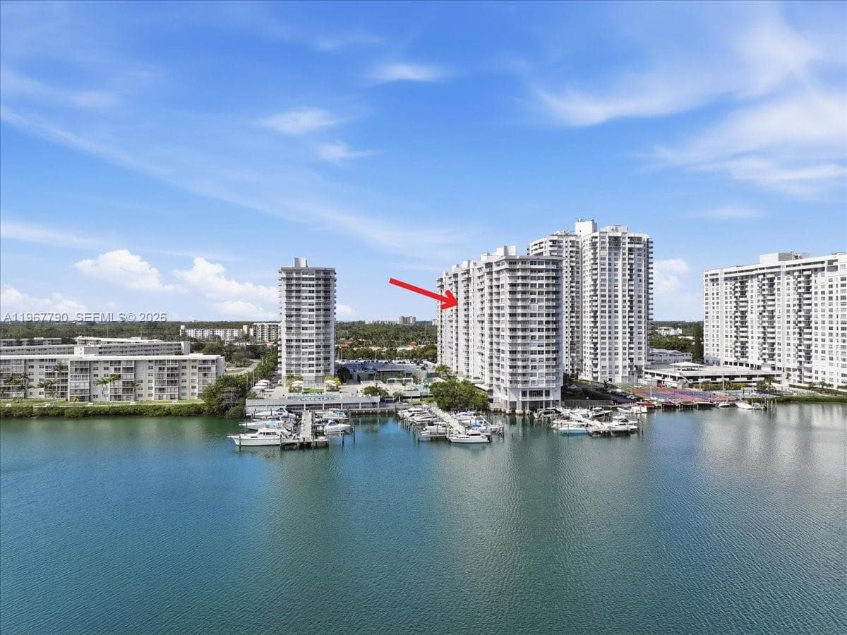DEL PRADO · #1701 in Aventura - Photo 31