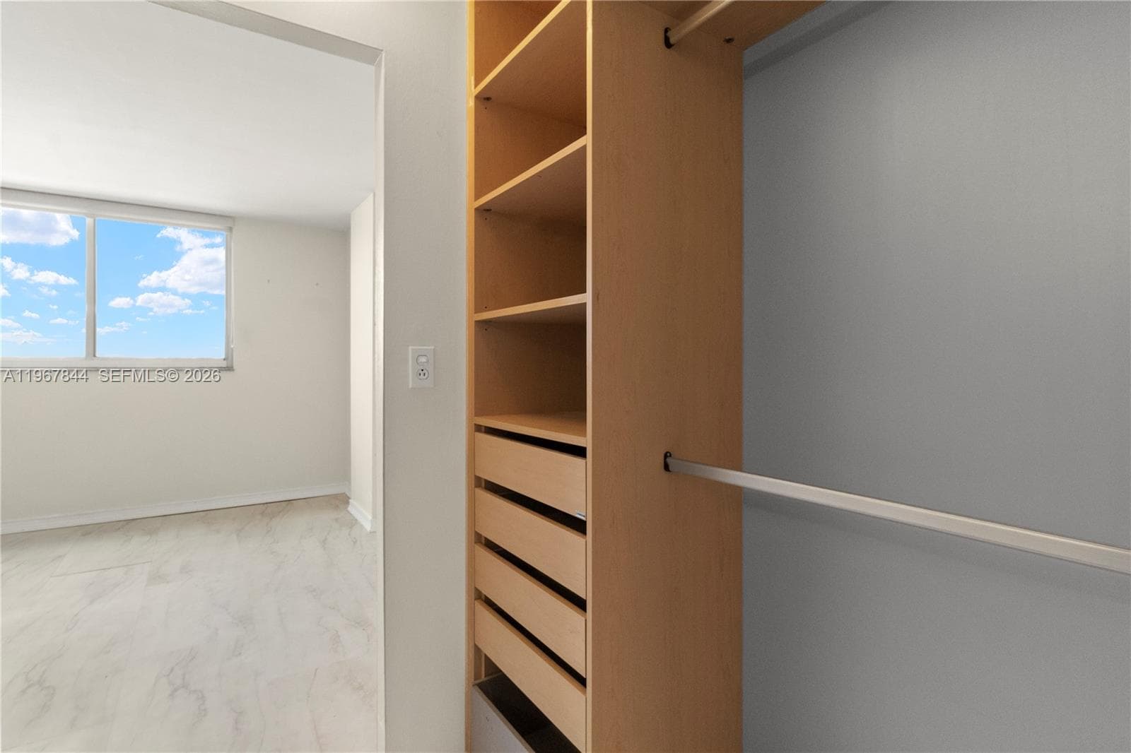 CORAL ISLE EAST · #904 in North Miami Beach - Photo 33