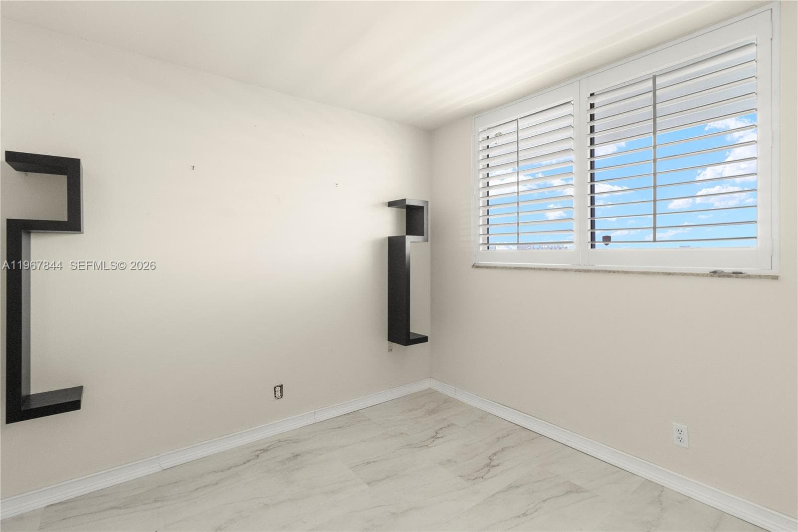 CORAL ISLE EAST · #904 in North Miami Beach - Photo 31