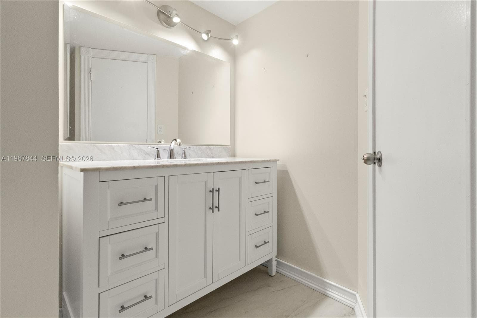 CORAL ISLE EAST · #904 in North Miami Beach - Photo 25