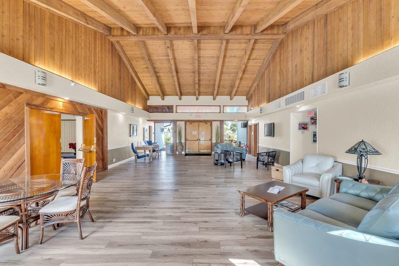 Clubhouse Lobby
