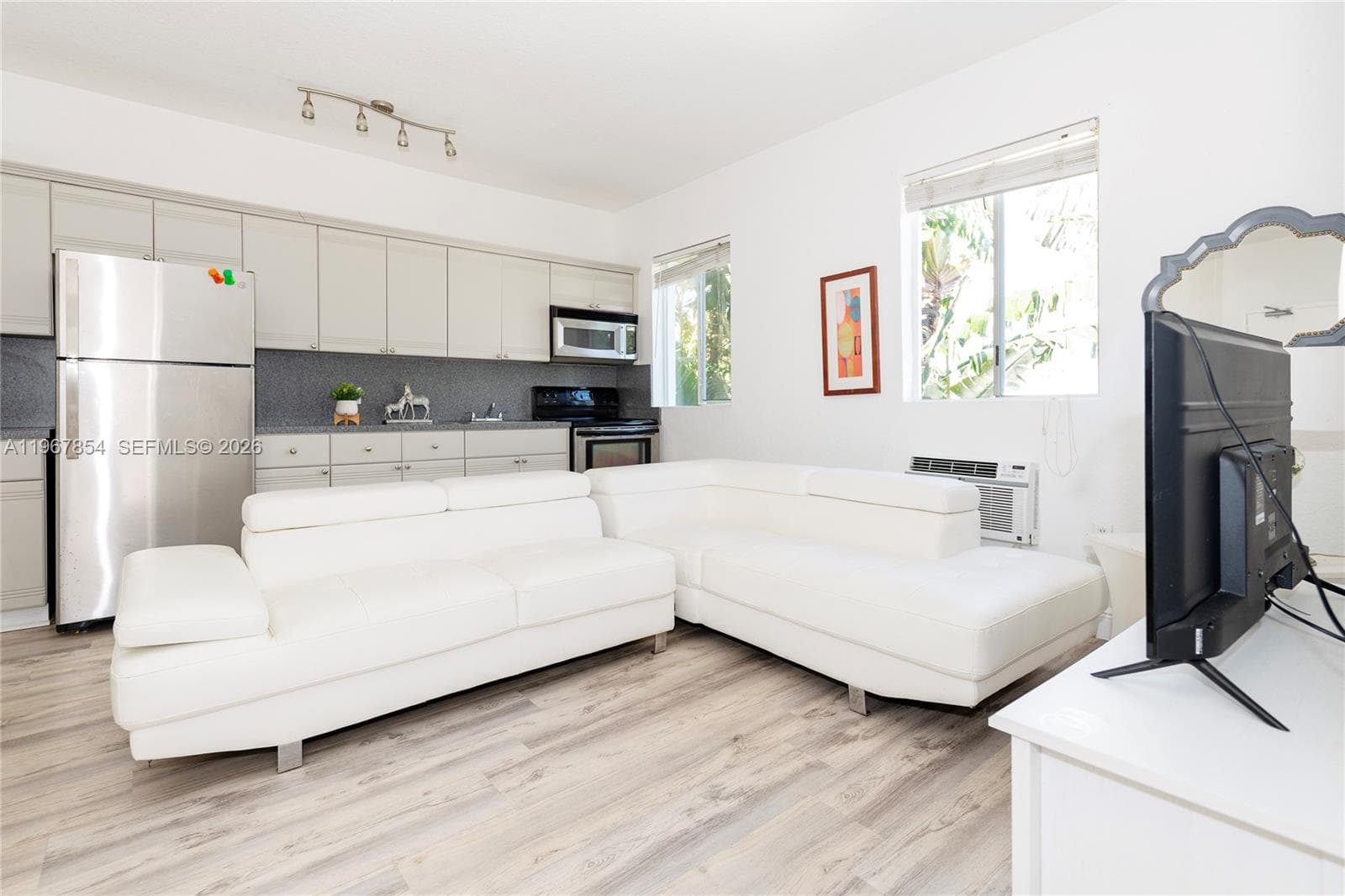 EUCLID CONDO · #308 in Miami Beach - Photo 5