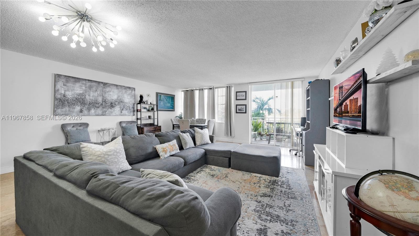 Bayview Towers · #B306 in North Miami - Photo 13