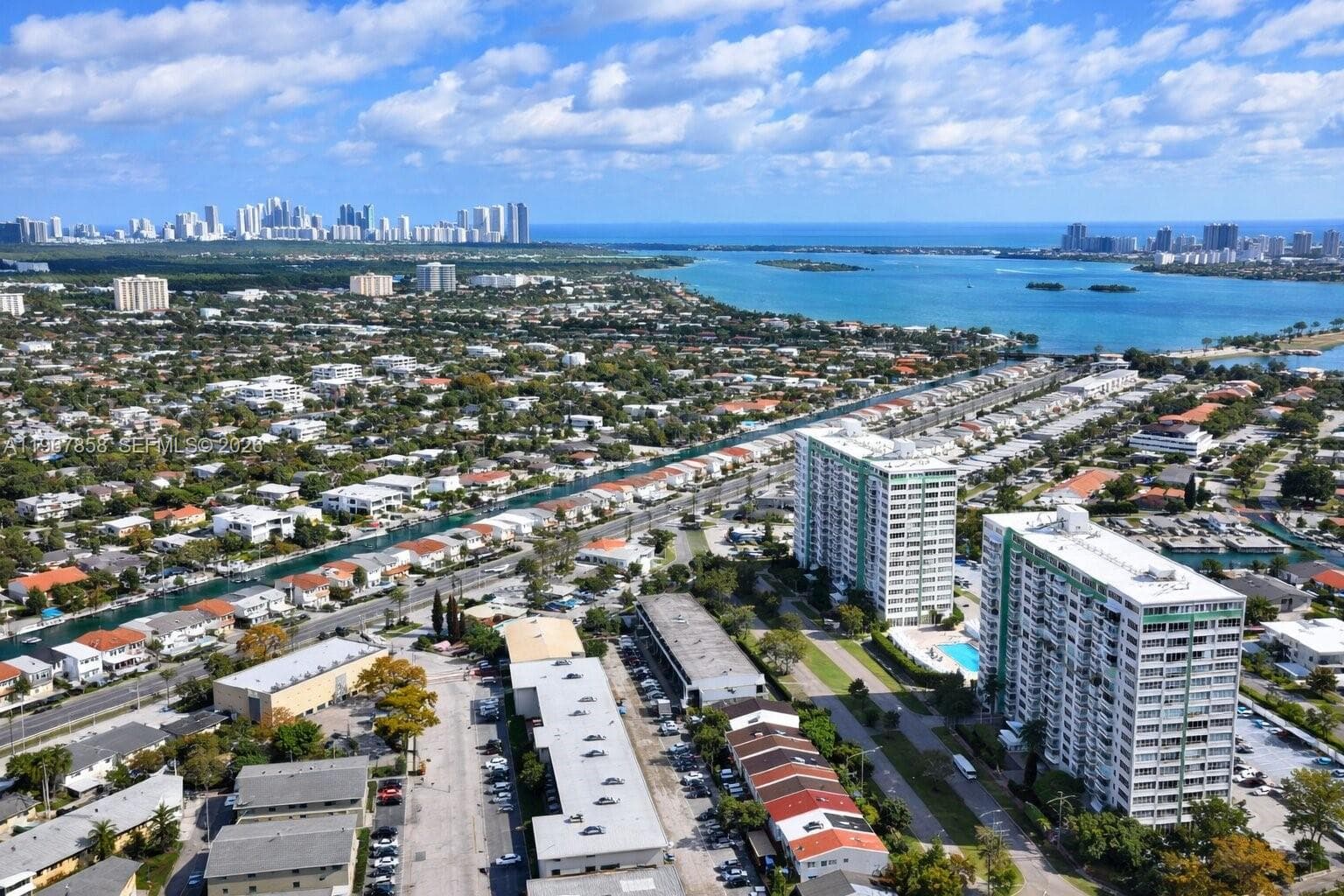 Bayview Towers · #B306 in North Miami - Photo 5