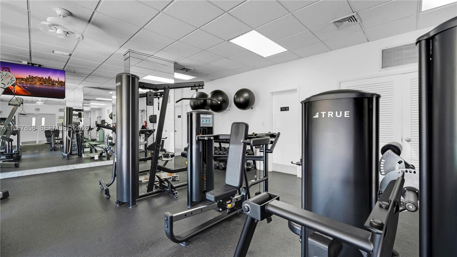 Bayview Towers · #B306 in North Miami - Photo 30
