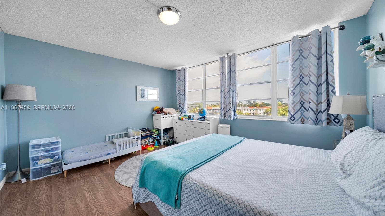 Bayview Towers · #B306 in North Miami - Photo 19