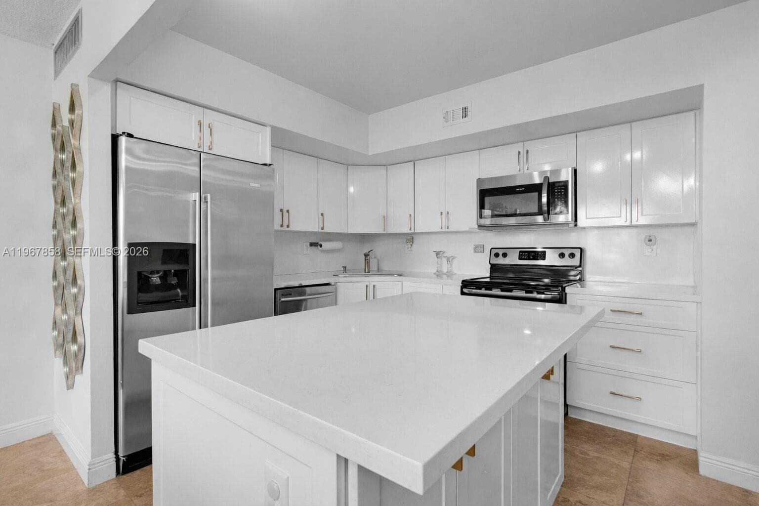 Bayview Towers · #B306 in North Miami - Photo 39