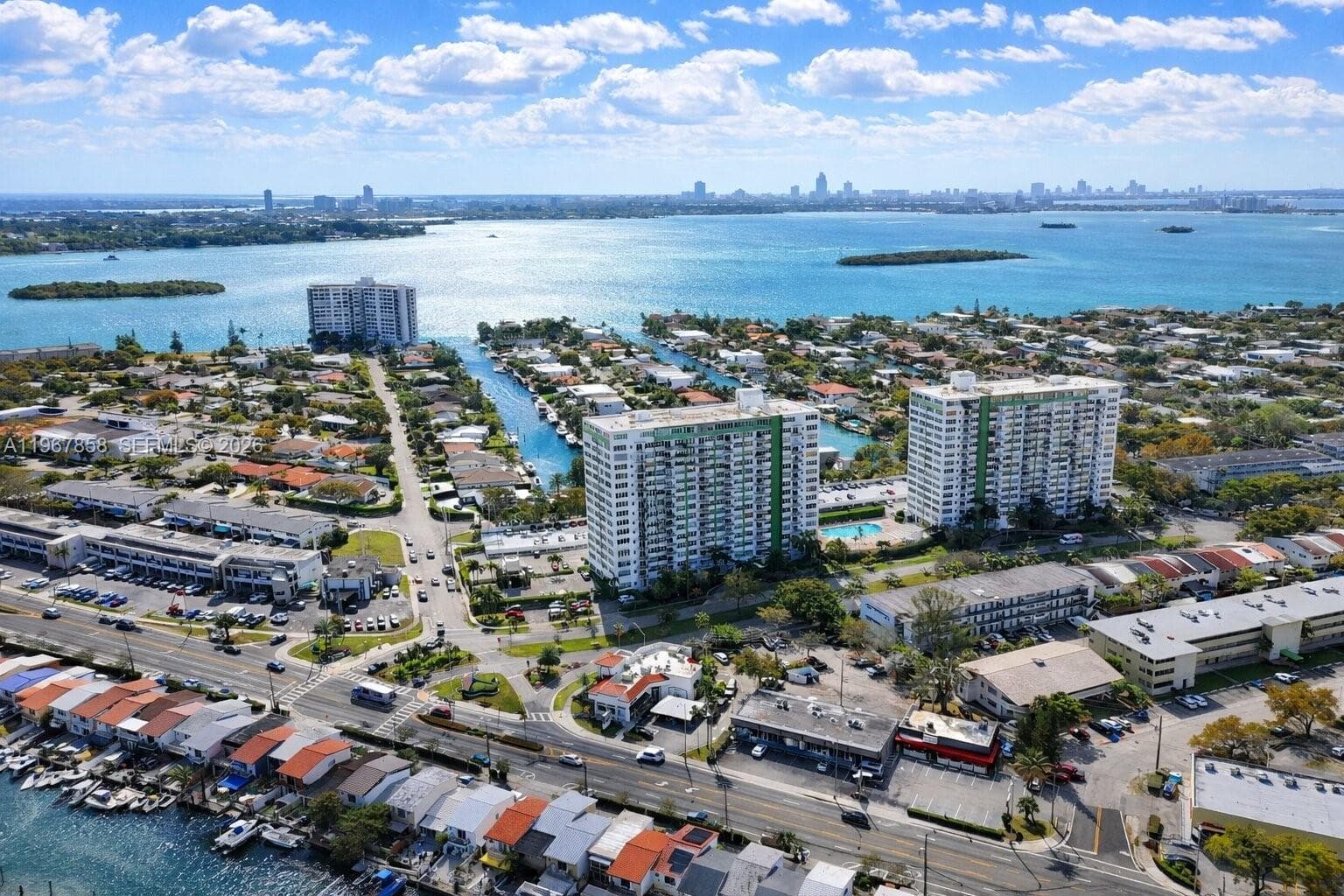 Bayview Towers · #B306 in North Miami - Photo 4