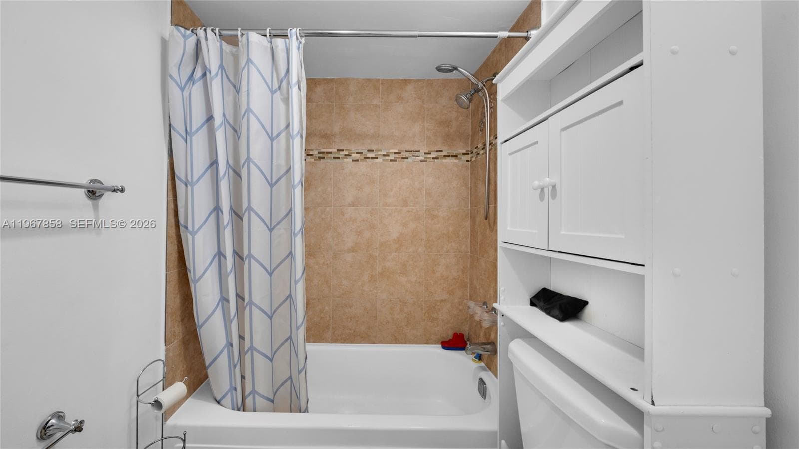 Bayview Towers · #B306 in North Miami - Photo 21