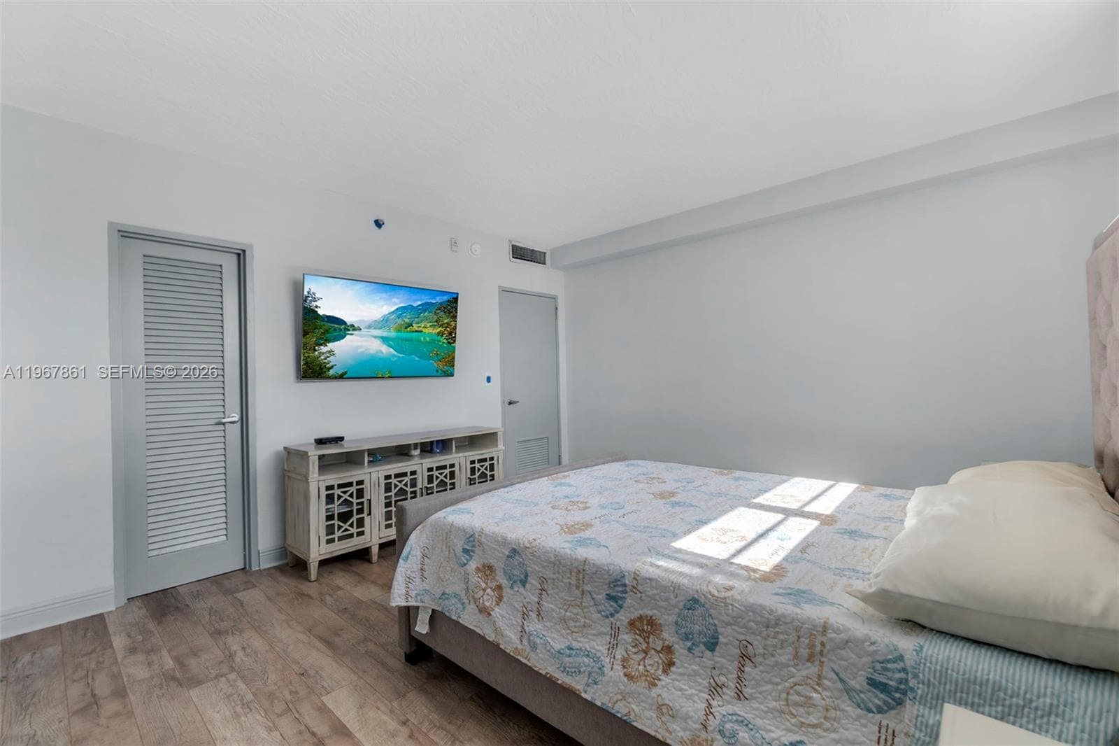 RESIDENCES ON HOLLYWOOD B · #1122 in Hollywood - Photo 10