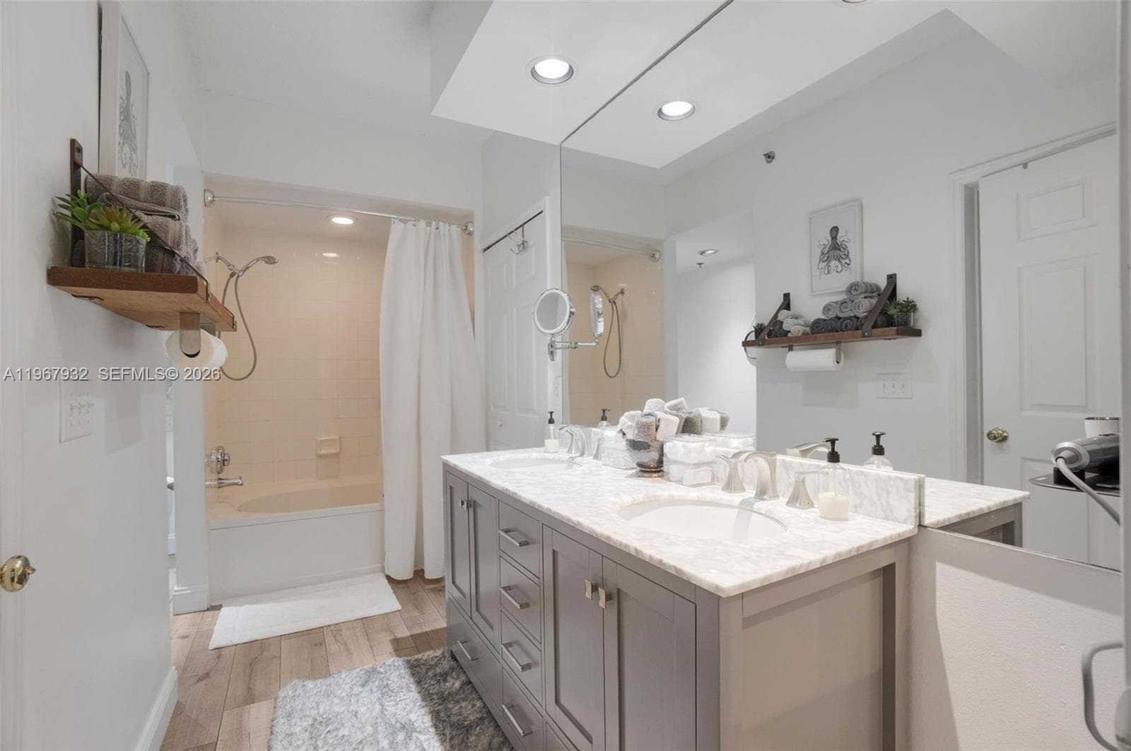 VILLAGE BY THE BAY CONDO · #5102 in Aventura - Photo 23